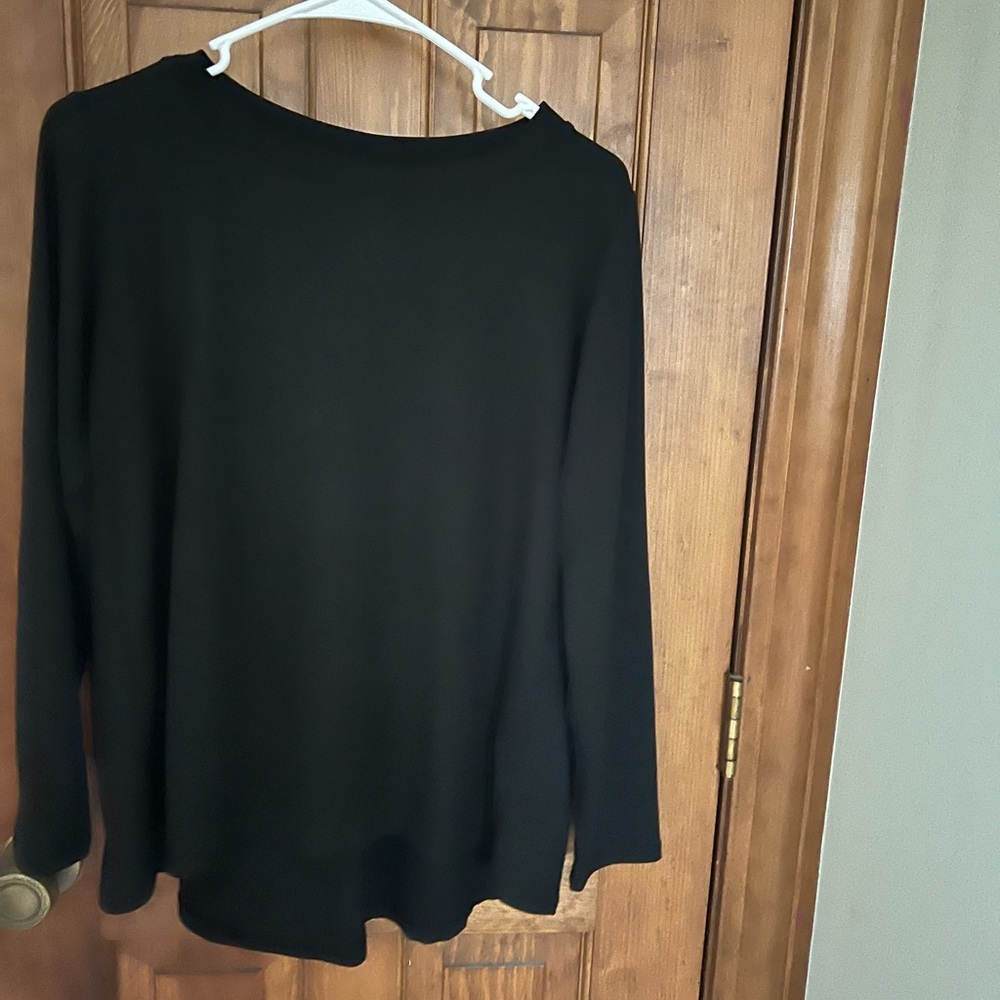 Bobeau shirt.